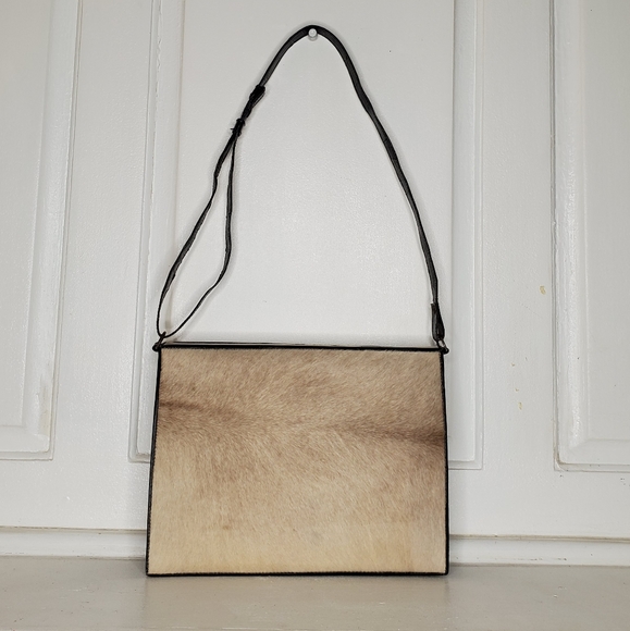 Ivory Cowhide Leather Purse - Picture 2 of 9